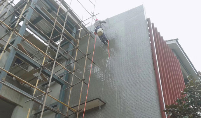 成都新樓盤外墻清洗 高空作業